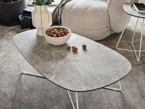 Tavolino Ciop in ceramica di Connubia