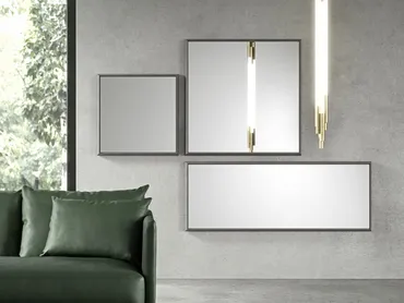 Specchiera Mimesi con cornice in legno verniciata in finitura metallica di Presotto