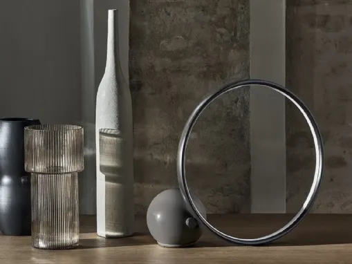 Lampada Circle da tavolo in acciaio laccato antracite di Bontempi