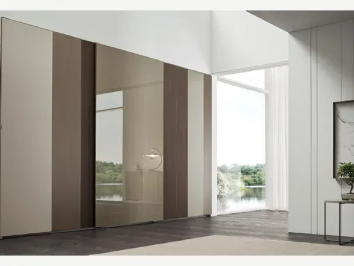 Armadio con anta scorrevole Colour in laccato opaco Canapa, laccato Bronzo metallizzato e Rovere Thea di Maronese Acf