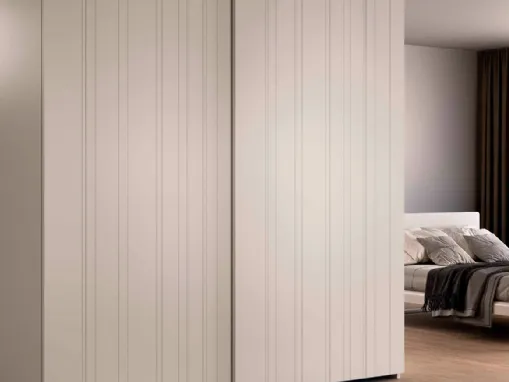 Armadio con ante scorrevoli Decor Line in laccato Lino di Olivieri