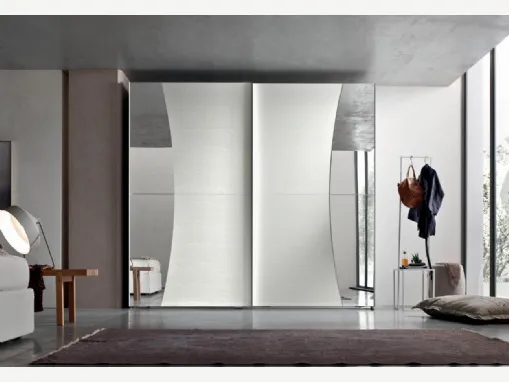 Armadio Harp in Frassino Bianco con specchio di Maronese Acf