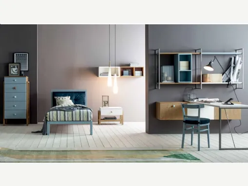Cameretta per ragazzi con letto singolo e angolo studio Urban Time Cobalto di Callesella