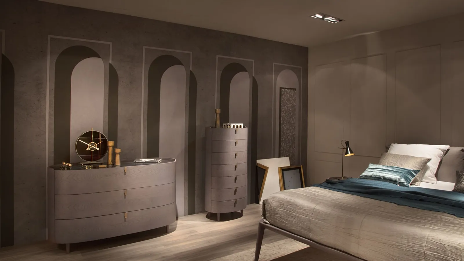 Gruppo Notte in rovere Kalè di Olivieri