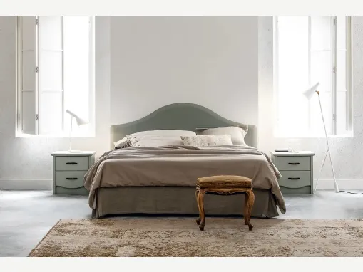 Letto matrimoniale Gendarme in legno laccato di Callesella
