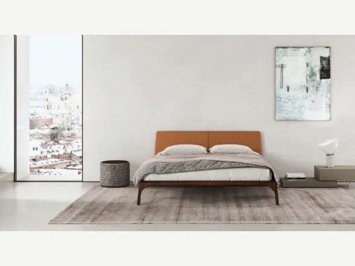 Letto Relevè Imbottito con testiera rivestita in pelle di Presotto