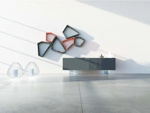 Madia Bassorilievo 31 Cemento_1 di Voltan