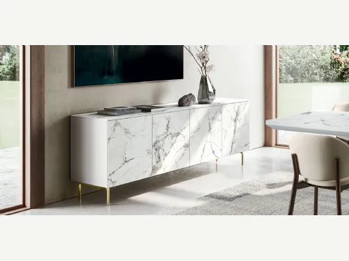 Madia in ceramica effetto marmo con piedini in ottone lucido Universal di Calligaris