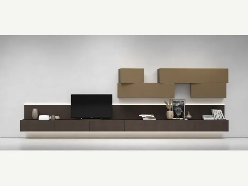 Mobile Porta Tv sospeso InclinArt in legno con pensili in laccato opaco di Presotto