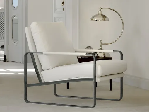 Poltrona in tessuto imbottito Clarissa di Bontempi