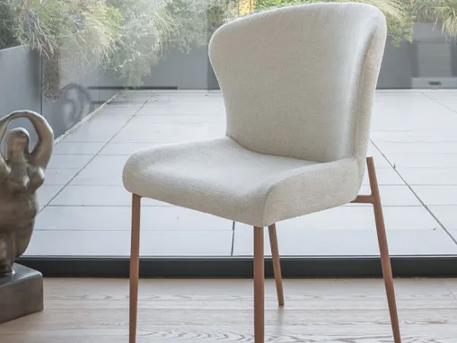 Sedia Aurora in tessuto imbottito di Altacom