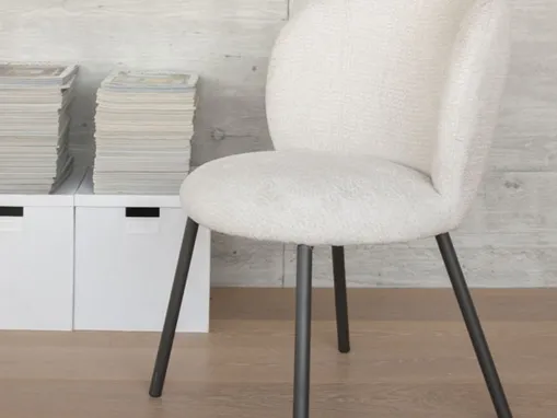 Sedia Belle in tessuto imbottito di Altacom