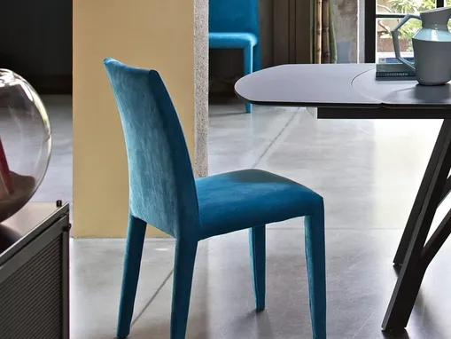 Sedia Sofia completamente rivestita in tessuto di Bontempi