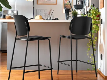 Sgabello Yo! in polipropilene di Connubia