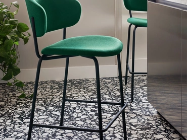 Sgabello Desy di Connubia