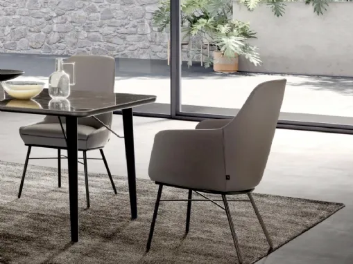 Sedia in pelle con o senza braccioli Lyra di Presotto