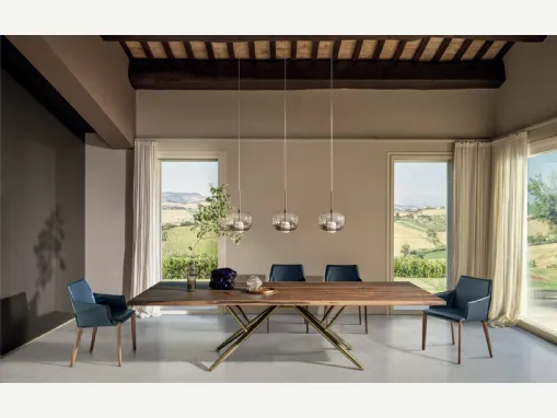 Sedia Sally in cuoio di Bontempi