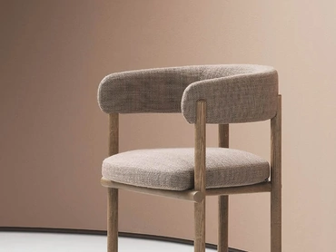 Sedia Stiks in tessuto e legno di Alf Da Frè