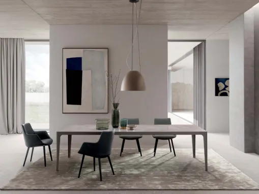 Tavolo Grand More con top in ceramica di Presotto