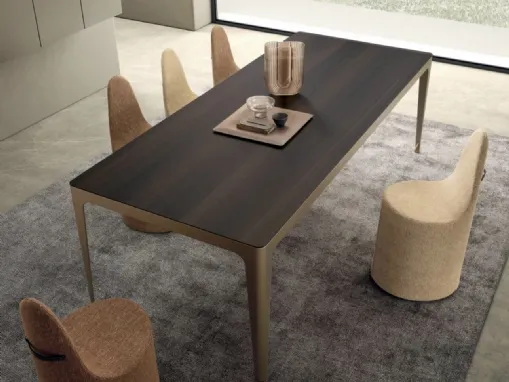 Tavolo Grand More con top in Legno di Presotto