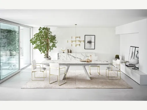 Tavolo allungabile con piano in ceramica e basamento in legno Icaro di Calligaris