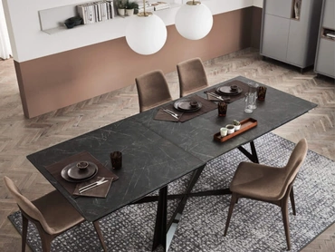 Tavolo con allunghe Poker di Maronese