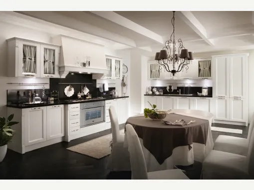 Cucina Classica angolare in legno laccato finitura Neve con top in marmo nero Sweet Kitchen Classic Melody di Callesella